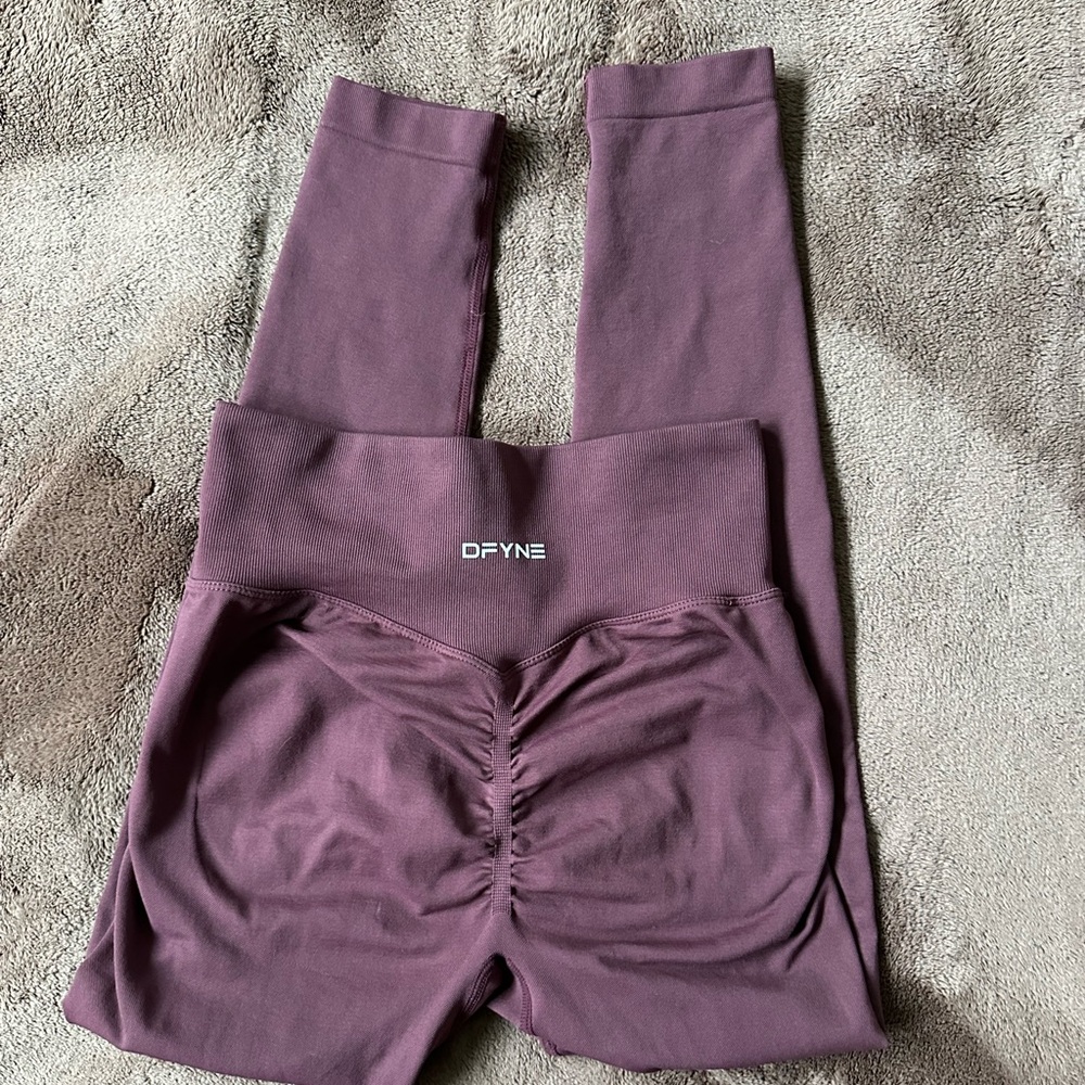 Dfyne Dynamic Leggings